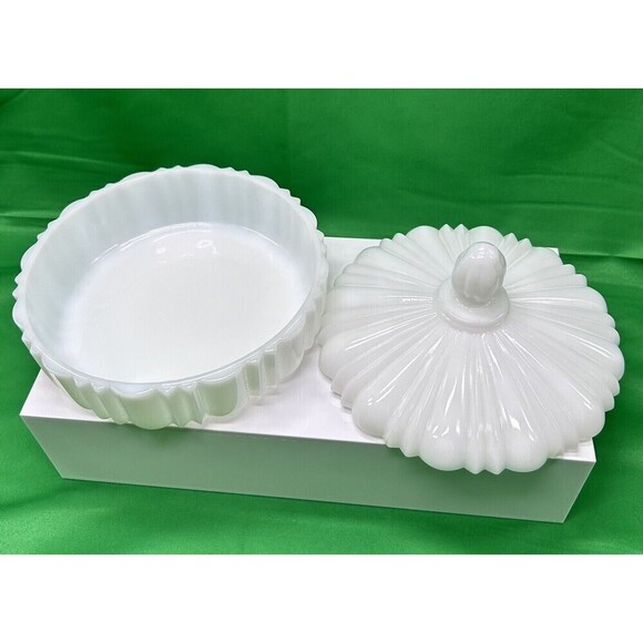 Vintage Fire King  Lidded Candy Box Milkglass Spider Web Bottom 7” Diameter - Picture 2 of 6